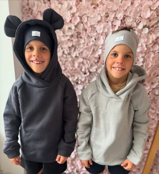 Módní, veselé, hravé, originální - to vše splňují naše mikiny! Obměňte vašim dětem šatník nebo jim pořiďte nový kousek s...