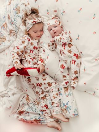 Kde je nejlepší relax a odpočinek? V posteli s polštářem pod hlavou, pěkně zachumlaní v peřince. A když je povlečení...